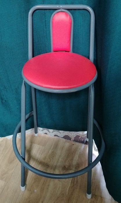 Продам барный стул