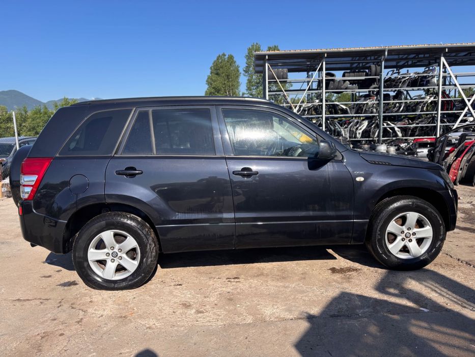 SUZUKI GRAND Vitara на части