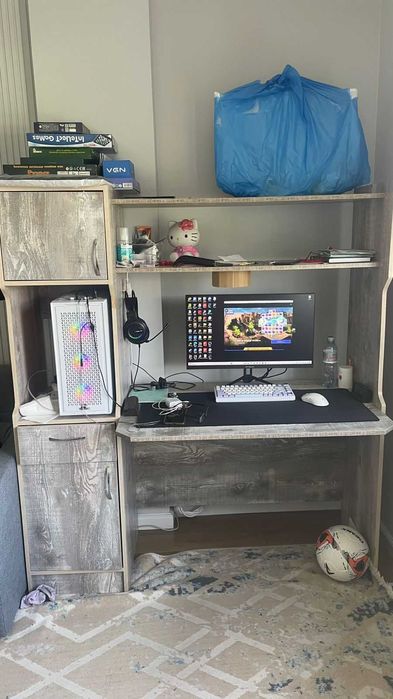 Стол компьютерный