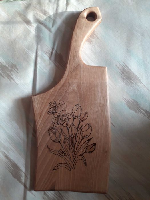 ръчно пирографирана дъска