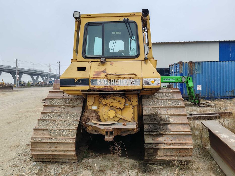 Dezmembrez Buldozer Caterpillar D5H