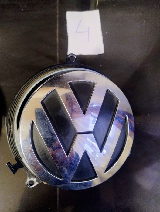 Embleme fata, spate VW