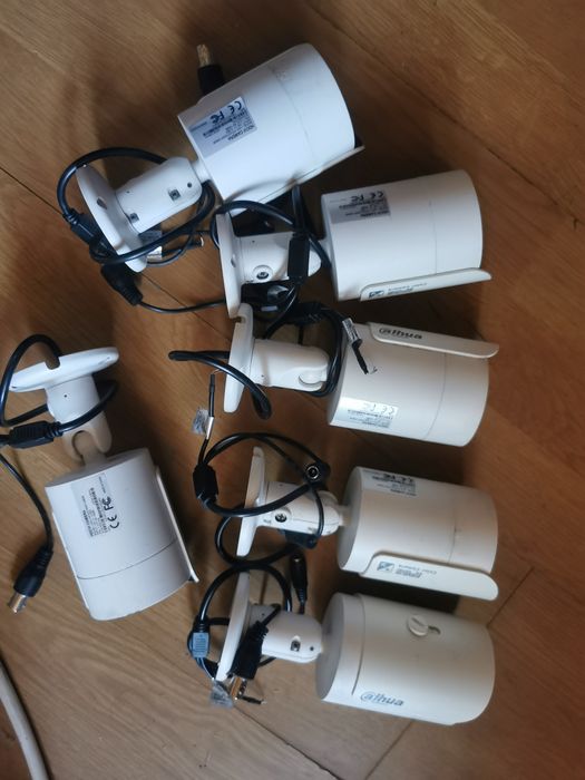 Camere supraveghere IP Hikvision +sursa alimentare12v camere