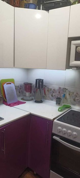 Сдам комнату в трехкомнатной