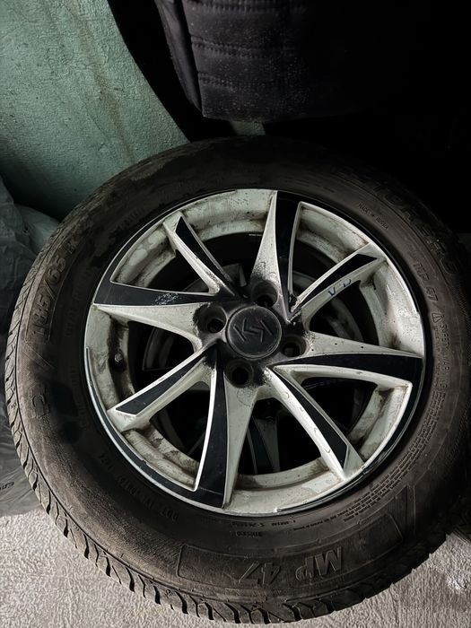 Продам колеса в сборе на Ваз