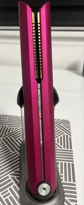 Dyson преса за коса