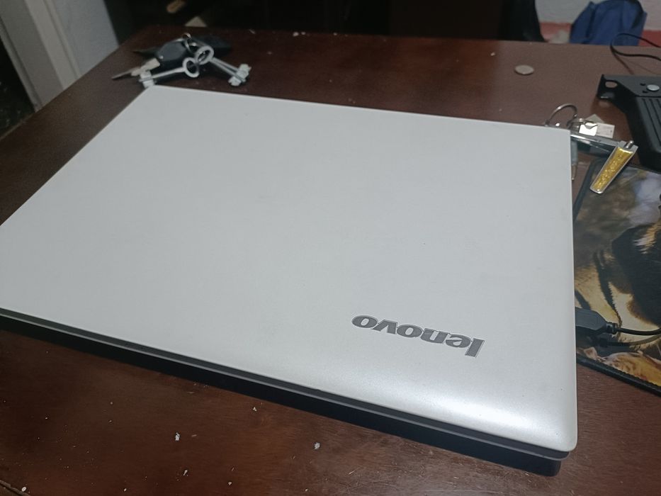 Продам ноутбук Lenovo