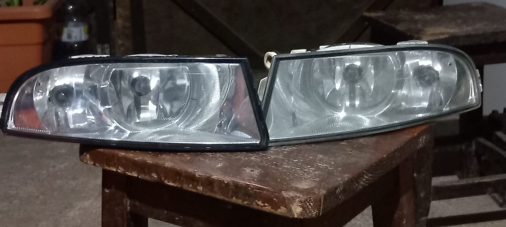 Faruri +proiectoare +grila Skoda Octabia 2 originale