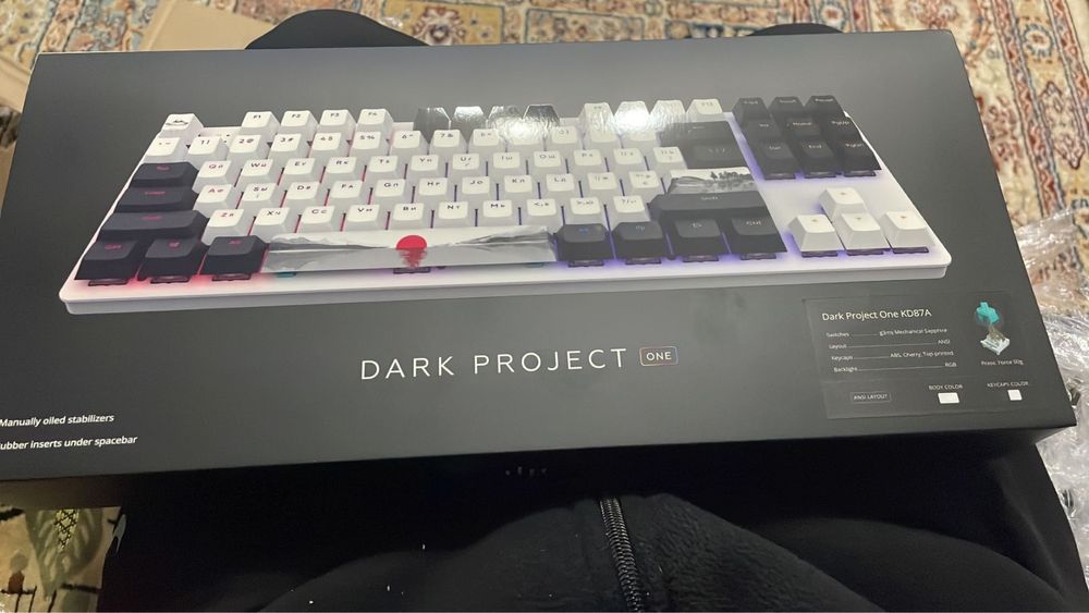 Комплект полный.