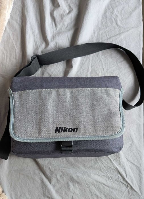 DSLR Nikon D3300 + Obiectiv Nikon DX VR AF-P 18-55 mm + set filtre