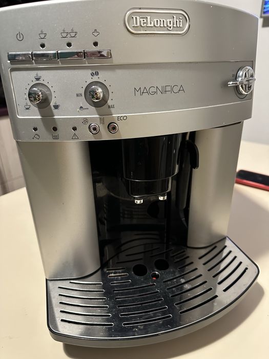 Delonghi magnifica
