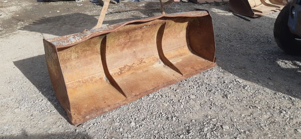 Cupa incarcator piese