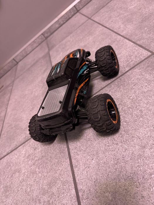 Automodel rc telecomanda hbx 1:16 4x4 brushed 2.4 ghz
