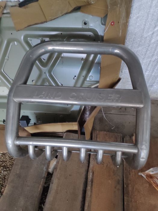 Кенгурятник Прадо