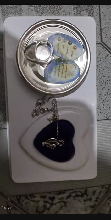 Sevgilingiz uchun zoʻr sovgʻa love