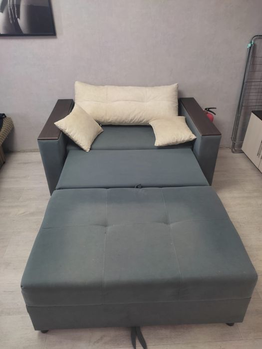 Кресло -кровать новое