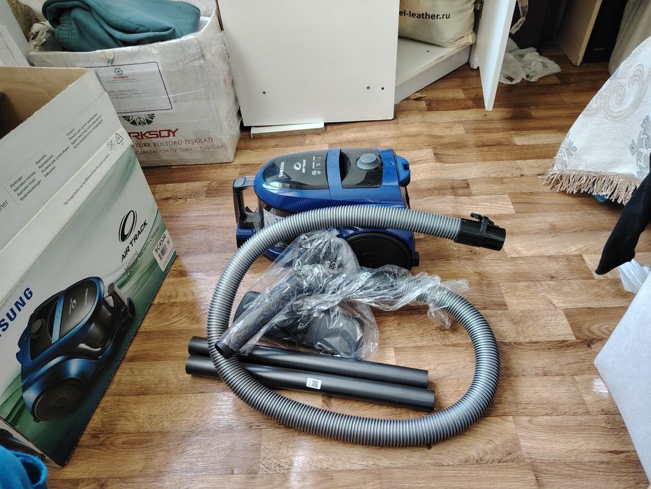 Пылесос Samsung SC4520 blue