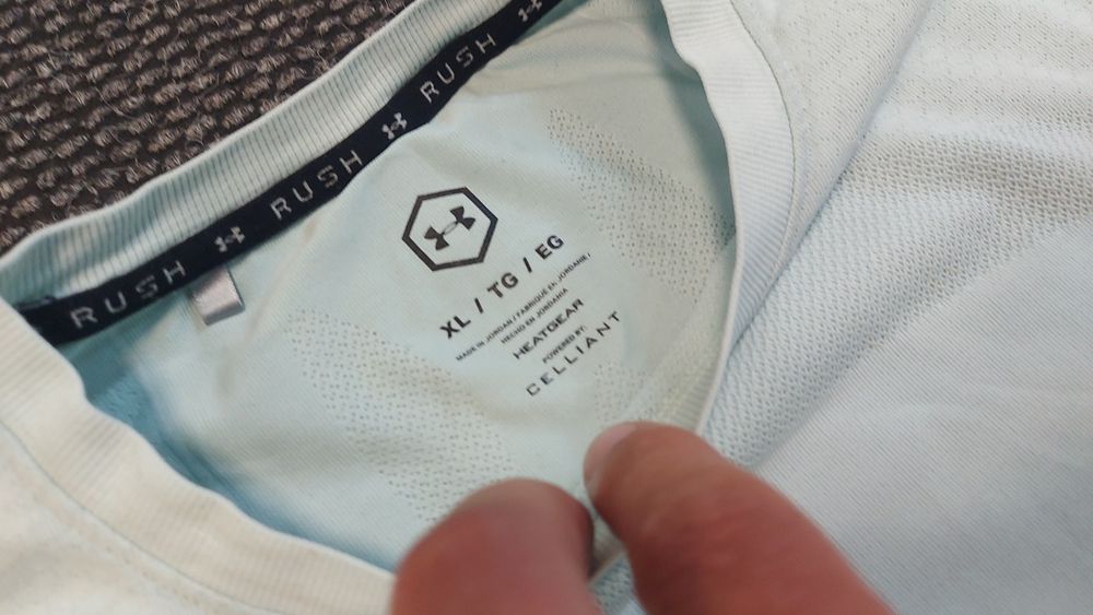 Under armour rush тениска XL размер