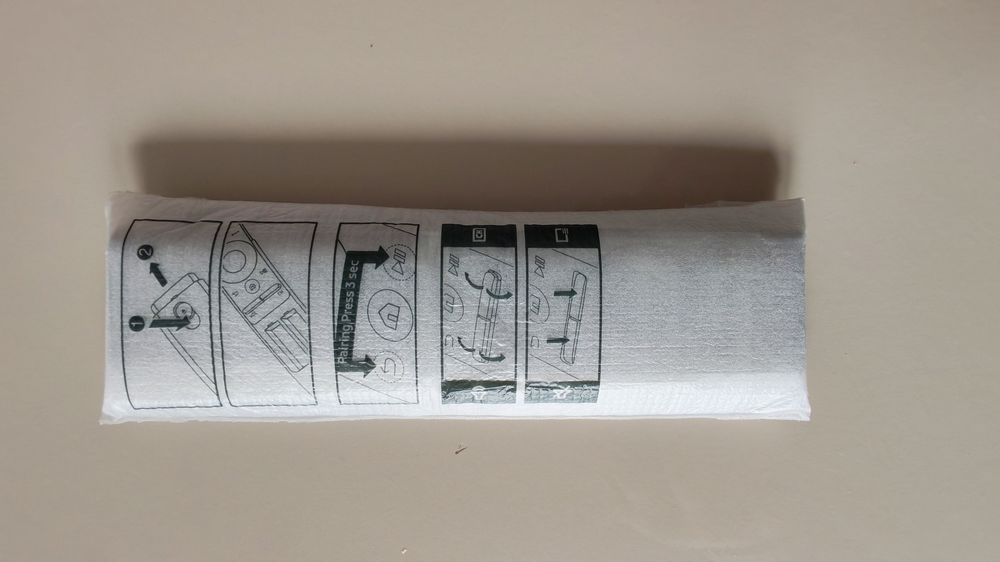 Vând telecomanda Samsung smart, originală din fabrica, Metal, Noua!