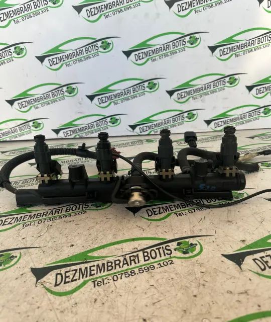 Rampa injectoare Volkswagen VW Polo 2001 1.4 16V MT (101 hp)