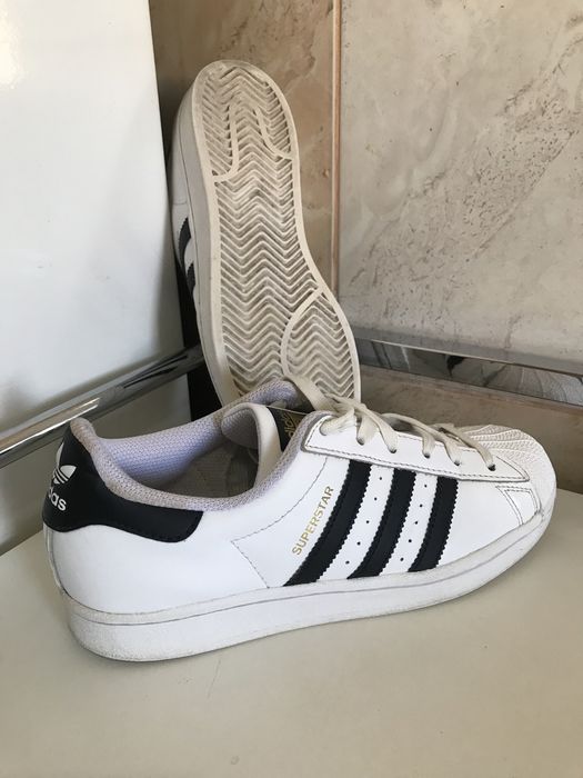 Adidas Superstar
