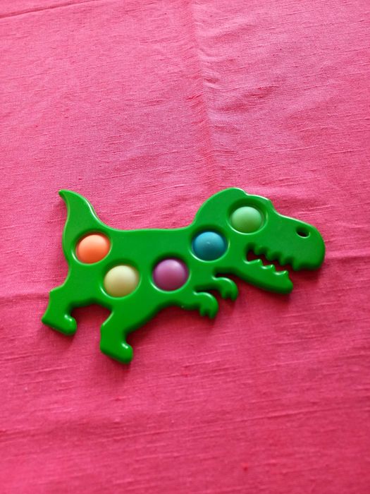 Всичко по 10 лв само през декември Детски самолет коли, пъзели и попит