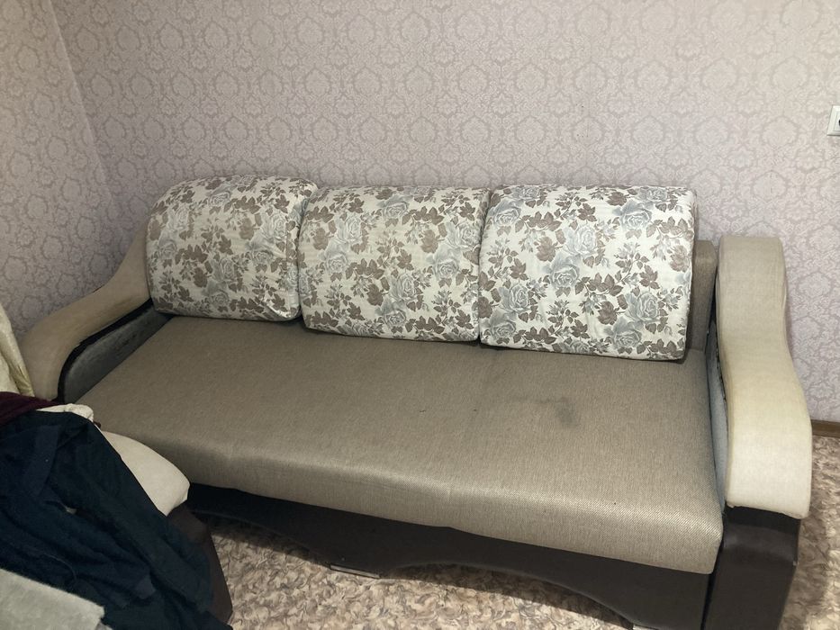 Продам диван комплект!! Срочнооо! Диван и мини диван!!