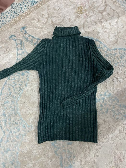 Кофта оверсайз и водолазка на осень