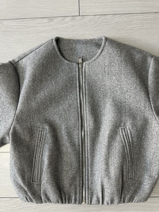Продам куртки пальто
