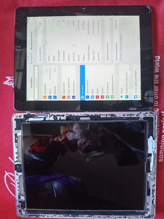 Продаеться IPAD 2, 3  на запчасти или востановление