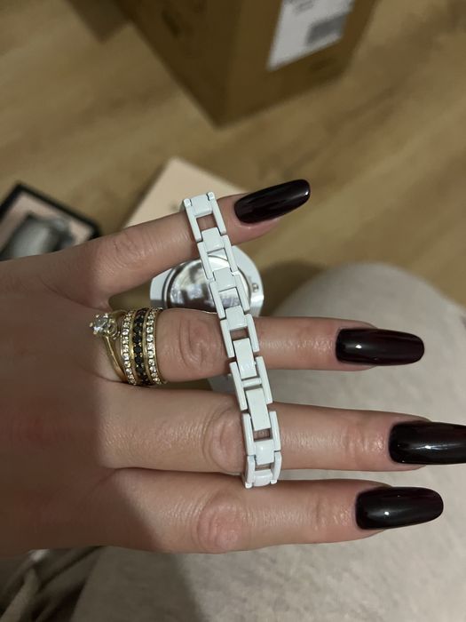 Ceas de femeie nou cu eticheta