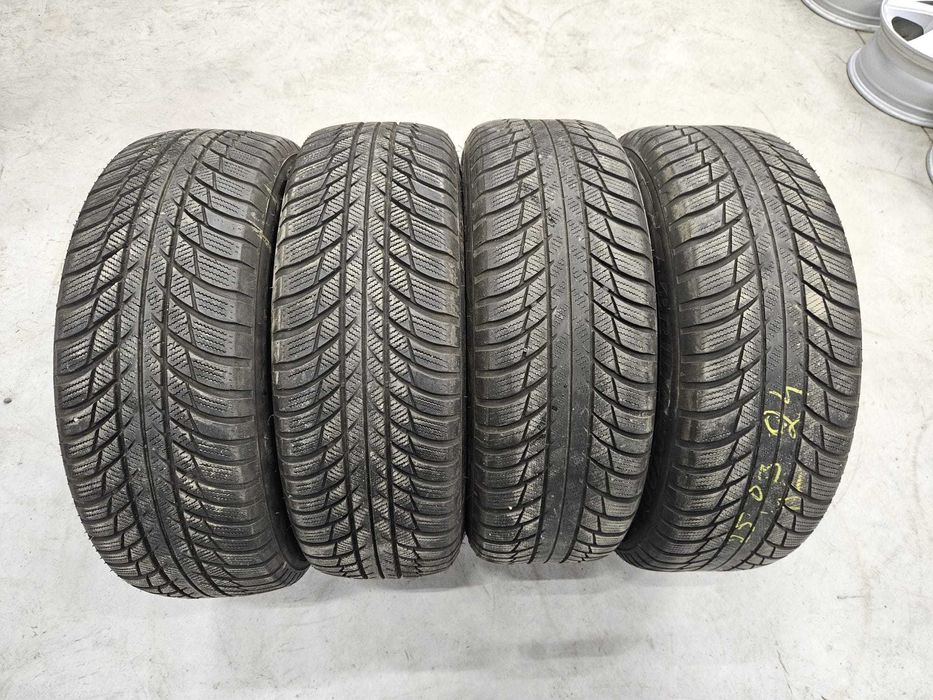 4 Anvelope IARNA 205.60.16 'Bridgestone' Runflat