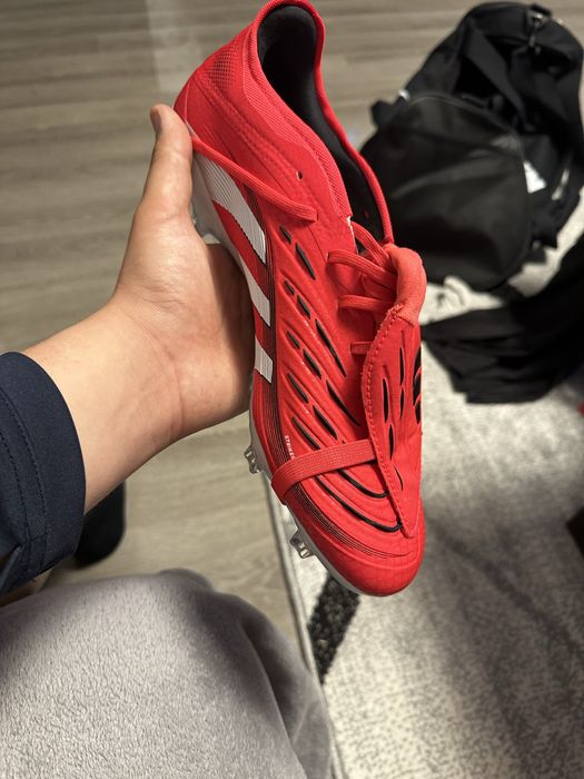 Ghete de fotbal Predator ELITE