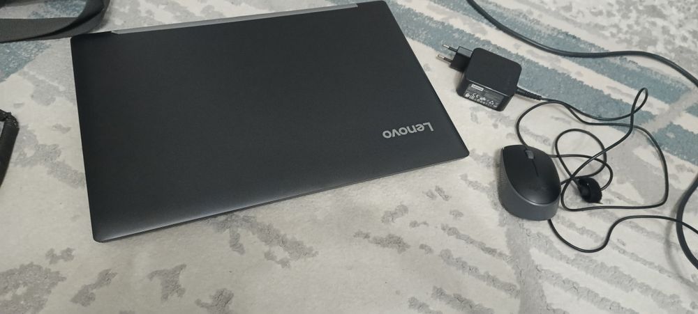 Продам ноутбук Lenova