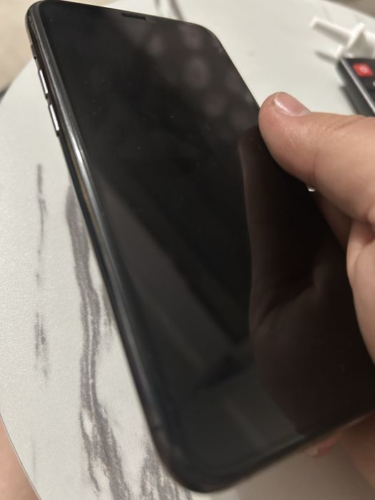 Продам айфон 11 про 64гб 75%батарея