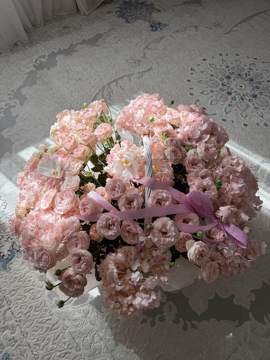 Цветы корзина и букет