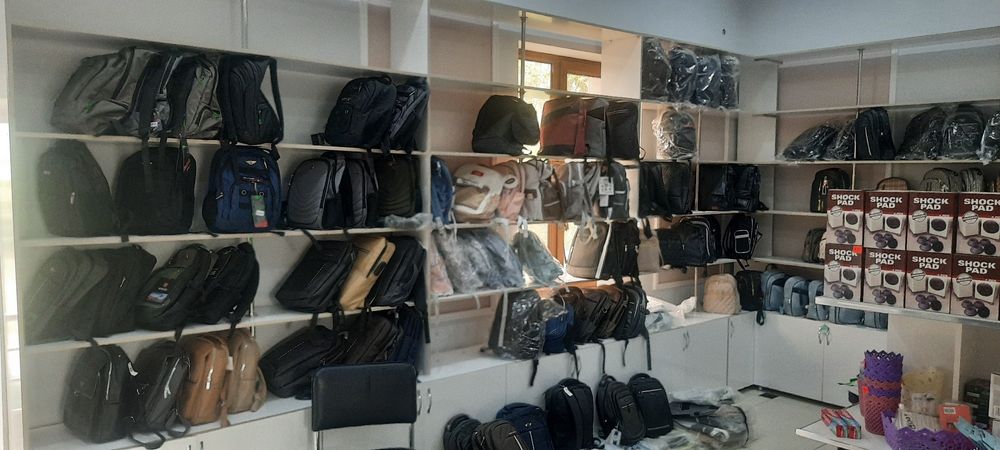 Дукон ижарага берилади.