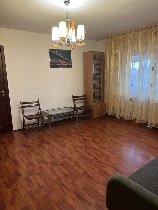 Apartament de inchiriat