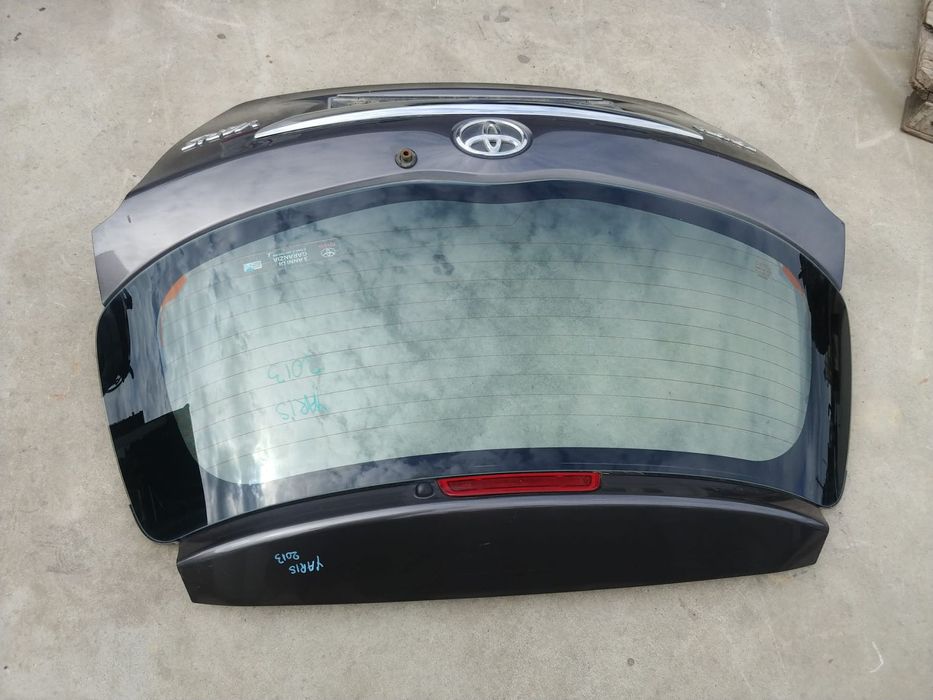 haion  toyota yaris 3 p13 2013