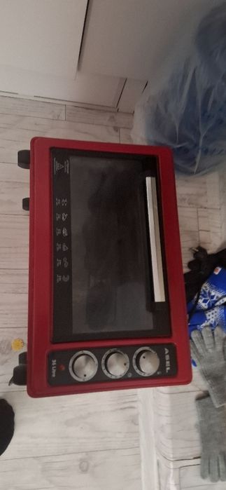 Асел пеш сатылады