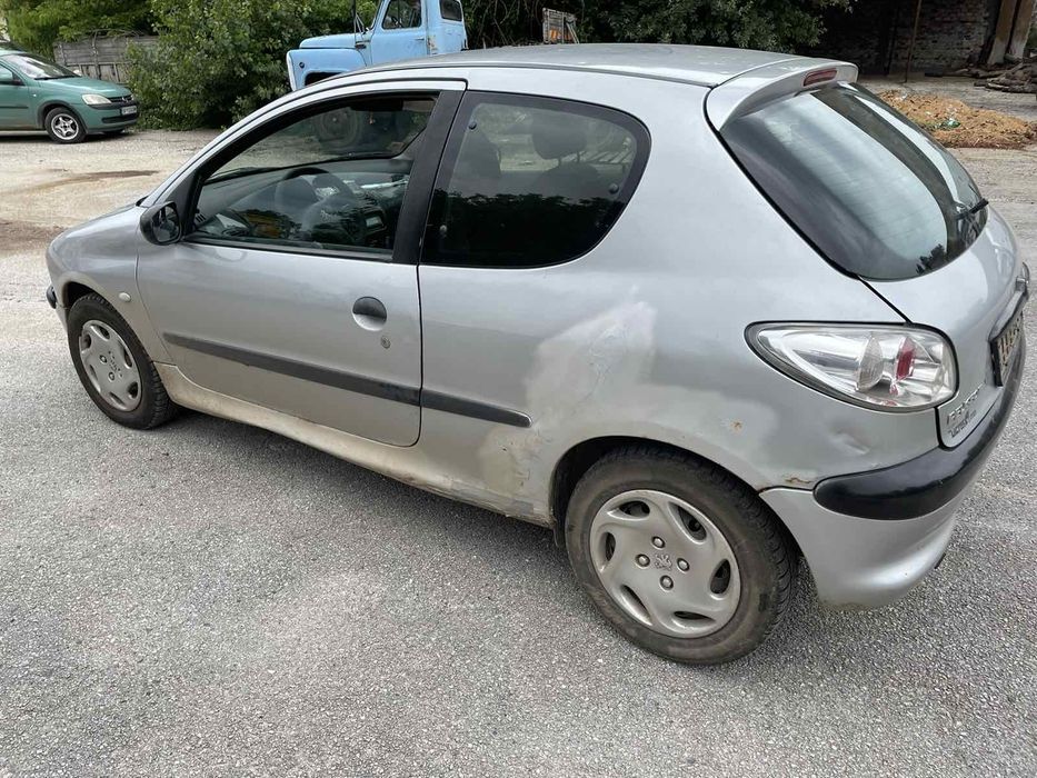 Пежо 206 1.9  D  2000 година 70 к.с