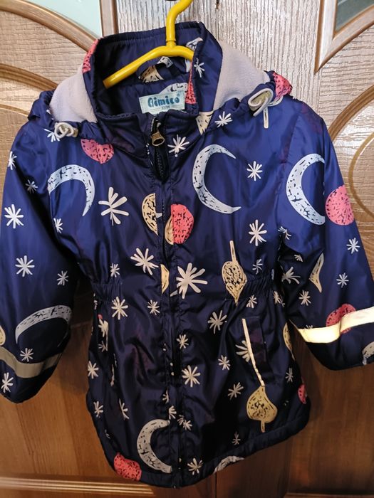 Куртка на девочку