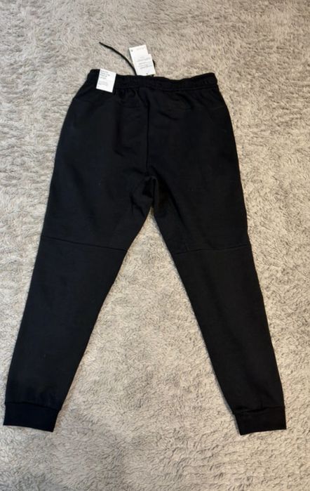 Nike tech fleece negri
