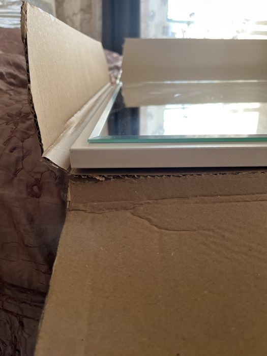 Продам Зеркало новое