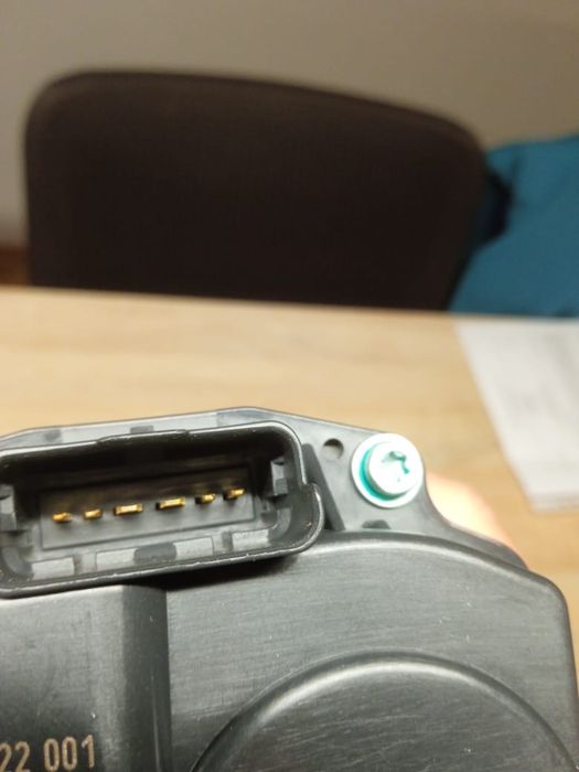 Дроссельная заслонка Рено дастер