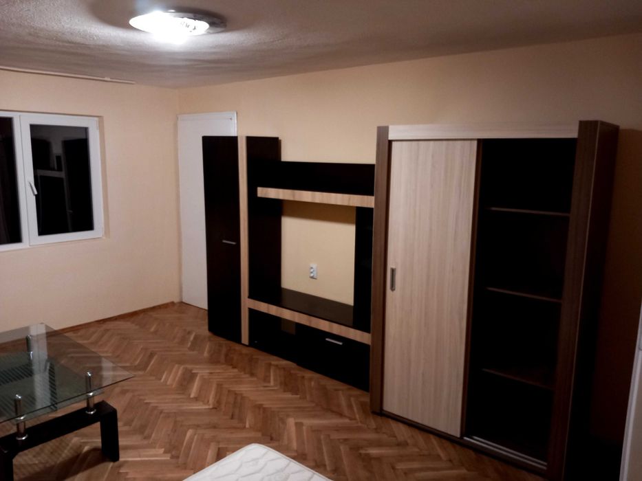 Дава се под наем Двустаен апартамент в Варна, Виница - 90 кв.м за 295.8 € - Снимка #3