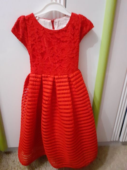 Официални рокли 5-6 год и Детски ски гащеризон Mayoral