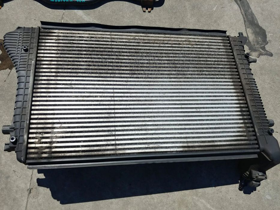 Radiator intercooler 1k0145803 audi a3 vw caddy 3 golf 5 golf 6 jetta touran altea xl leon toledo 1.9 tdi
