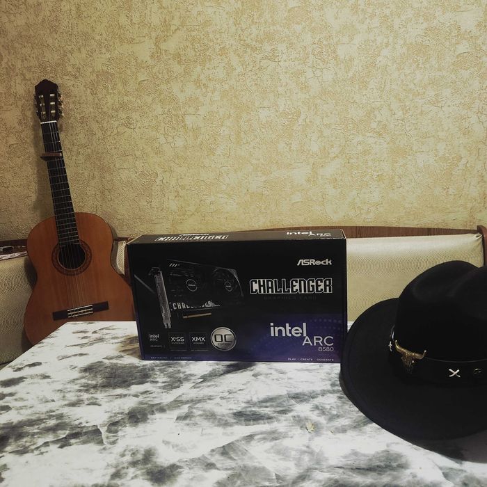 ASRock Challenger Intel Arc B580 — видеокарта среднего уровня