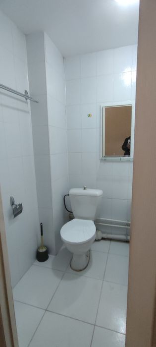 Qora Qamish. 1 xona 2 etaj 4 etajka dom sotiladi